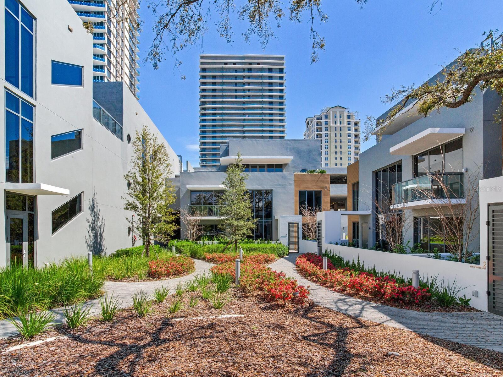 3030 W SANTIAGO STREET 3