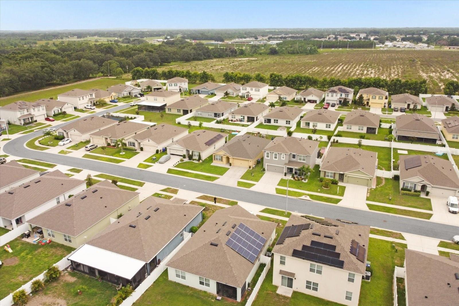 COUNTRY WALK OF WINTER HAVEN - Residential