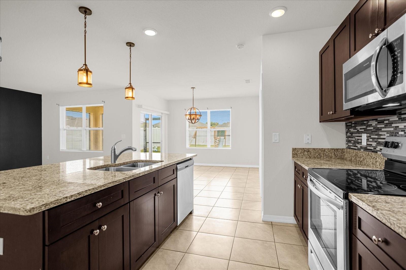 COUNTRY WALK OF WINTER HAVEN - Residential