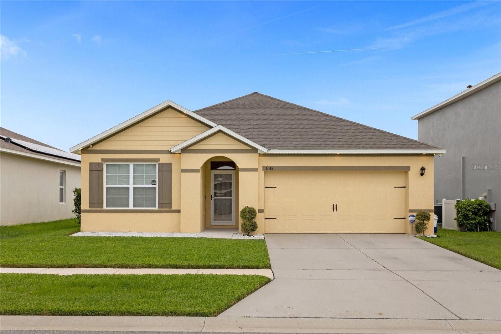 COUNTRY WALK OF WINTER HAVEN - Residential