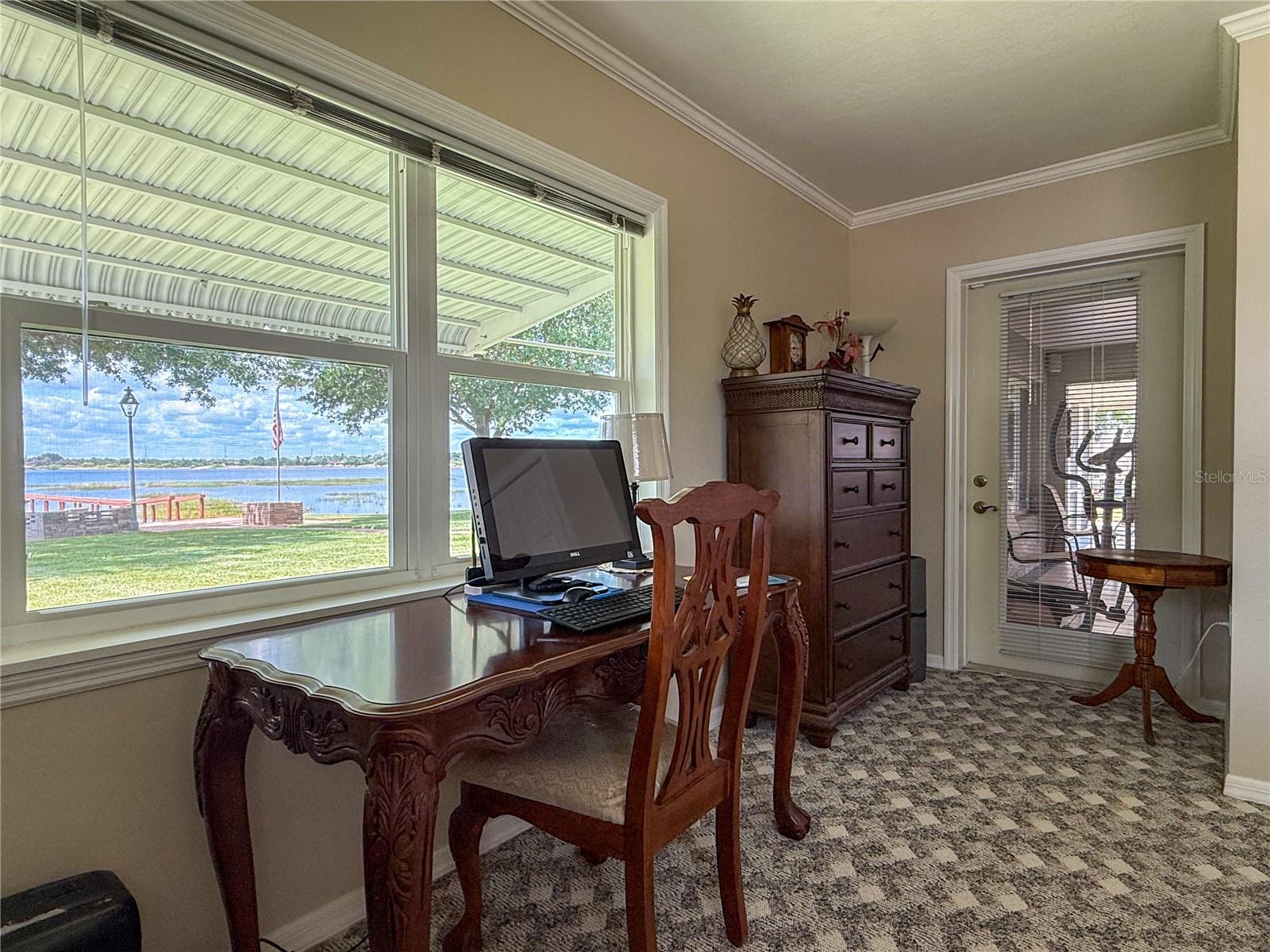 AVON LAKES SUB - Residential