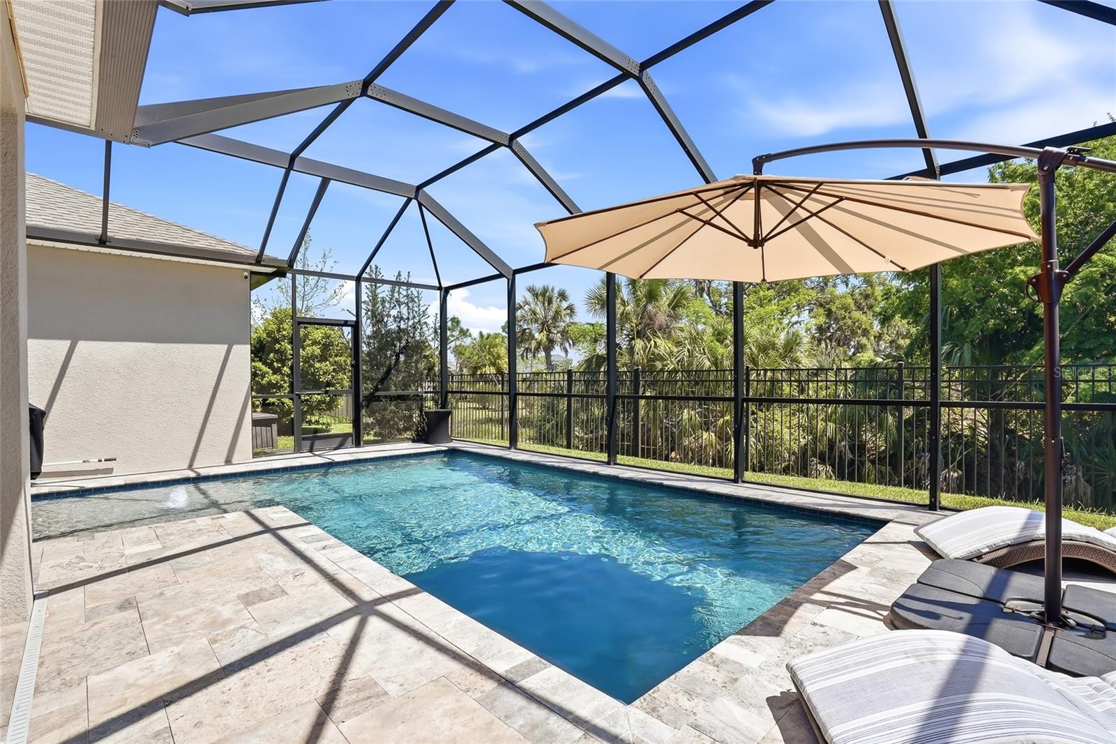 TREVESTA - Residential