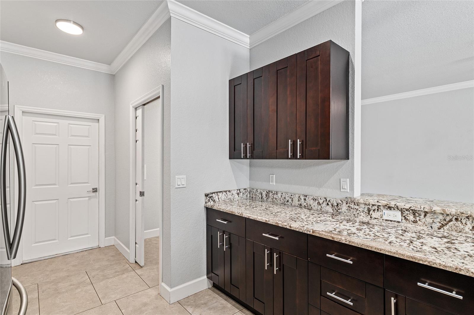 MAGNOLIA VILLAS EAST - Residential