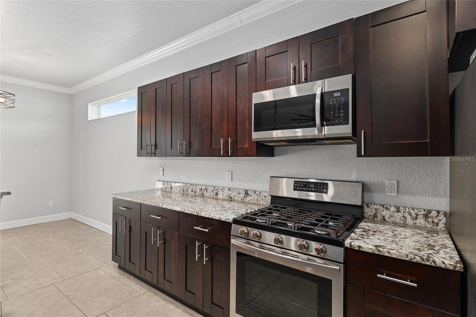 MAGNOLIA VILLAS EAST - Residential