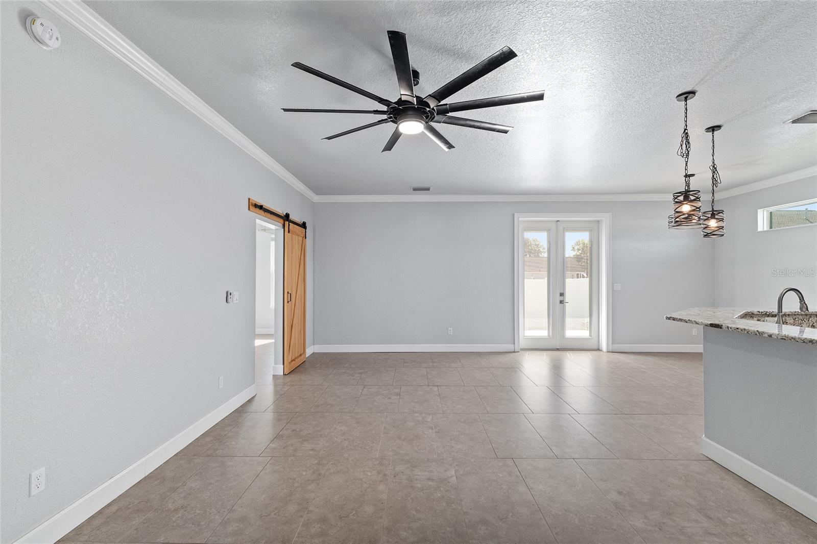 MAGNOLIA VILLAS EAST - Residential