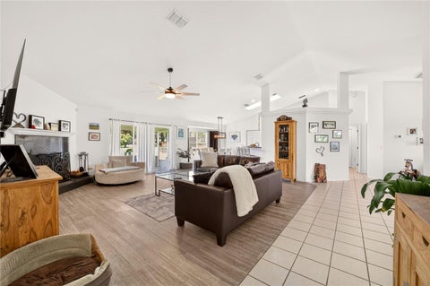 Tiny photo for 20462 SW 36th Street, Dunnellon, FL 34431 (MLS # N6145427)