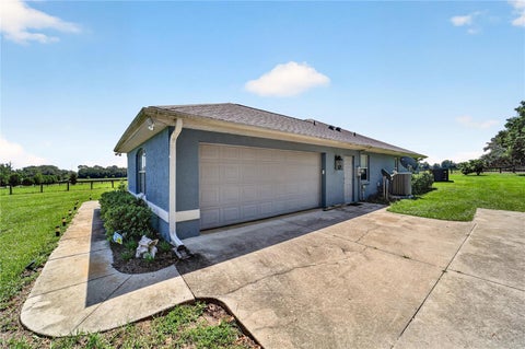 Tiny photo for 20462 SW 36th Street, Dunnellon, FL 34431 (MLS # N6145427)