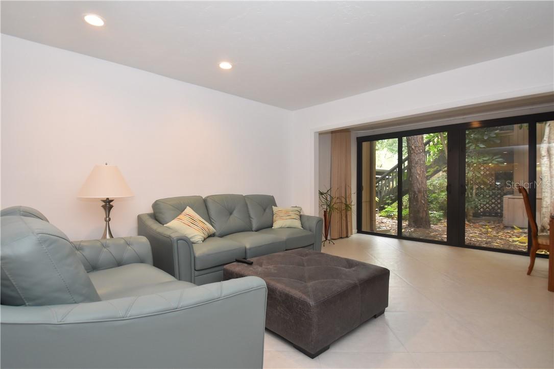 PELICAN COVE XIV - Residential Lease