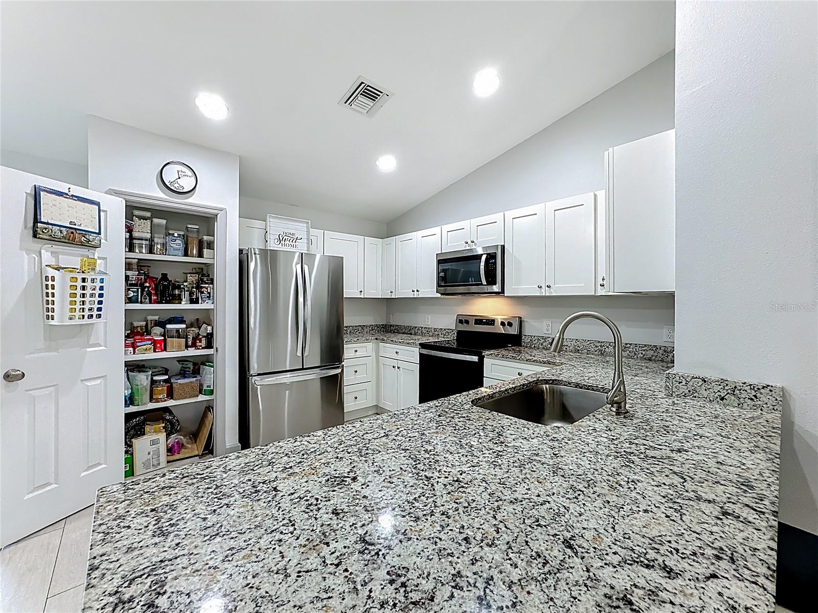 VERO BEACH HIGHLANDS - Residential