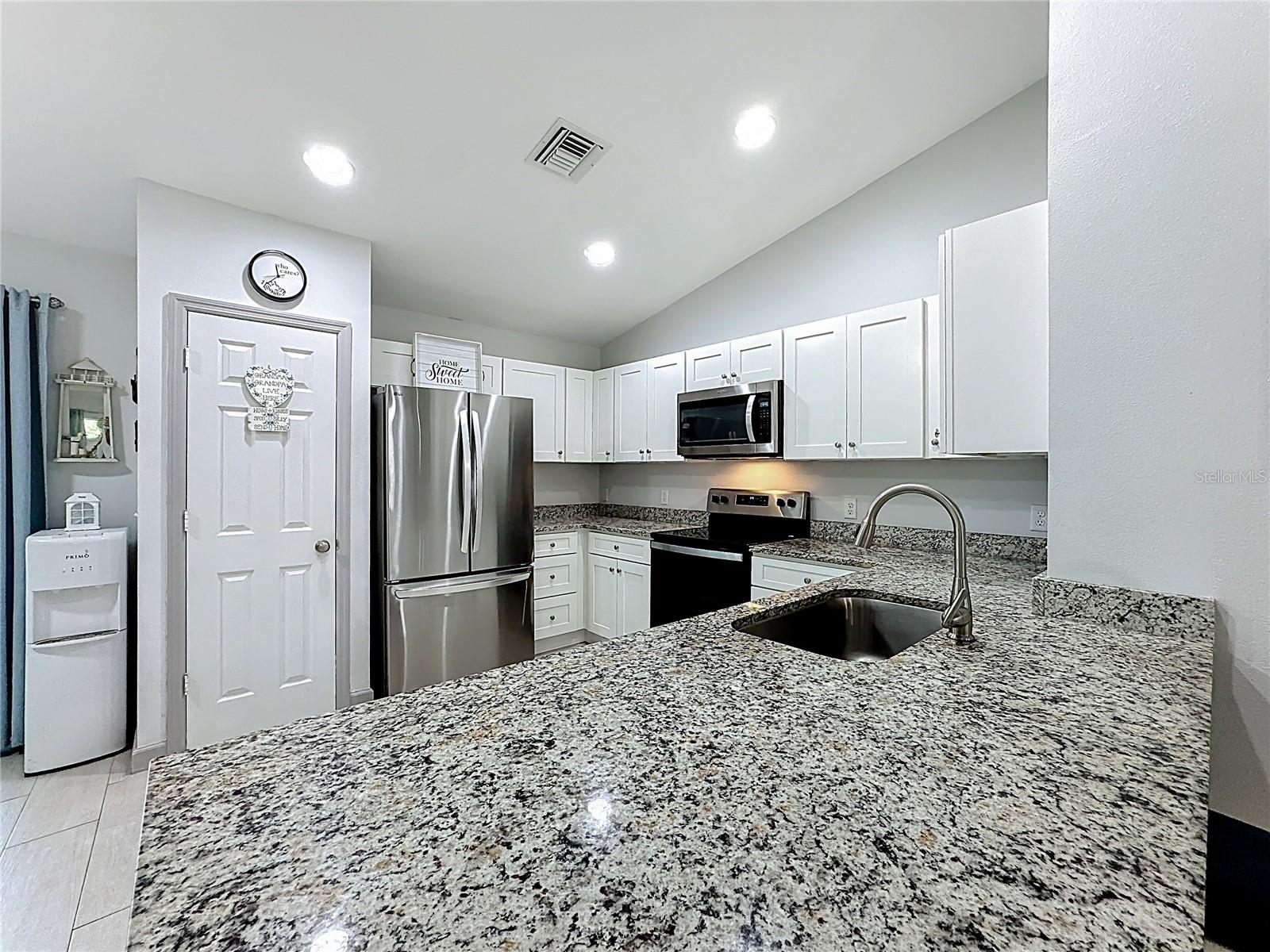 VERO BEACH HIGHLANDS - Residential