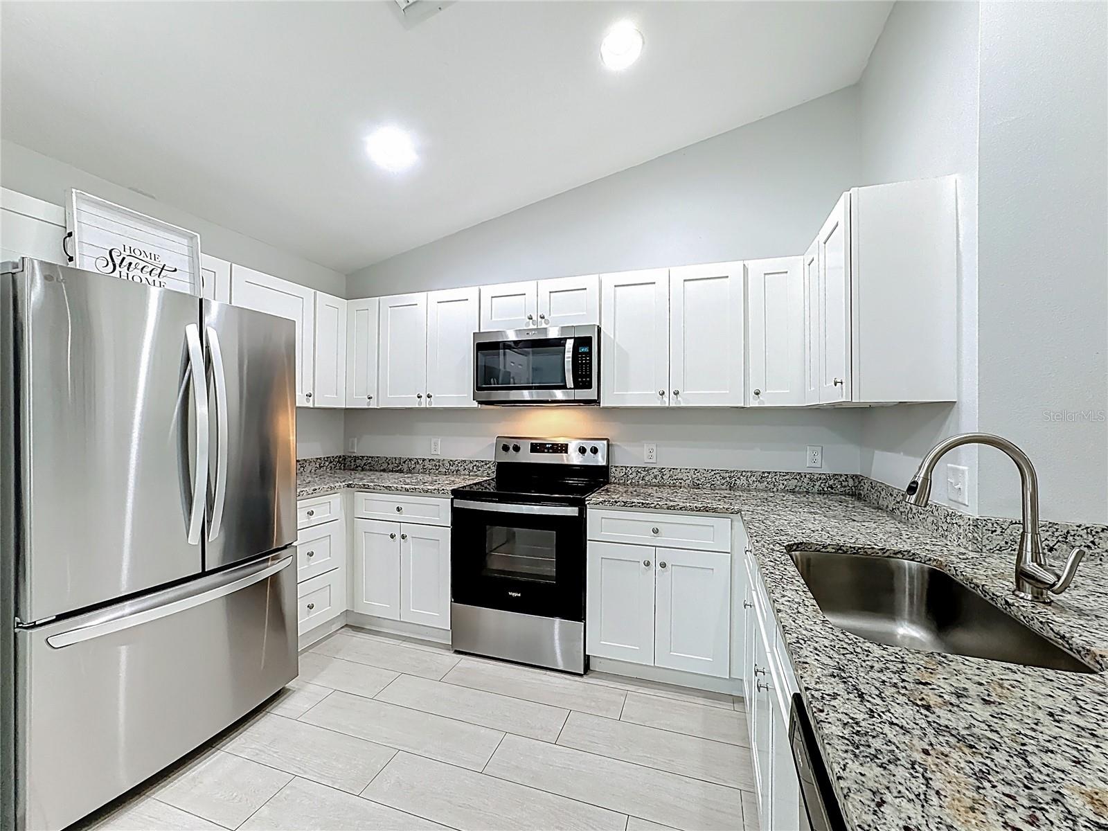 VERO BEACH HIGHLANDS - Residential