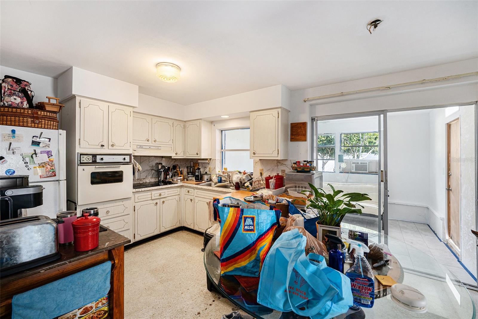 2066 HIGH RIDGE DRIVE