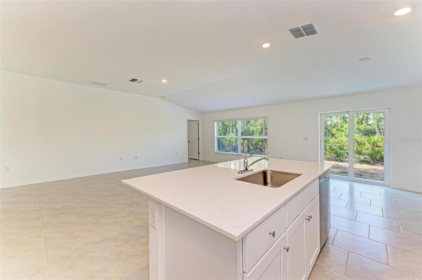 PORT CHARLOTTE SEC 020 - Residential Lease