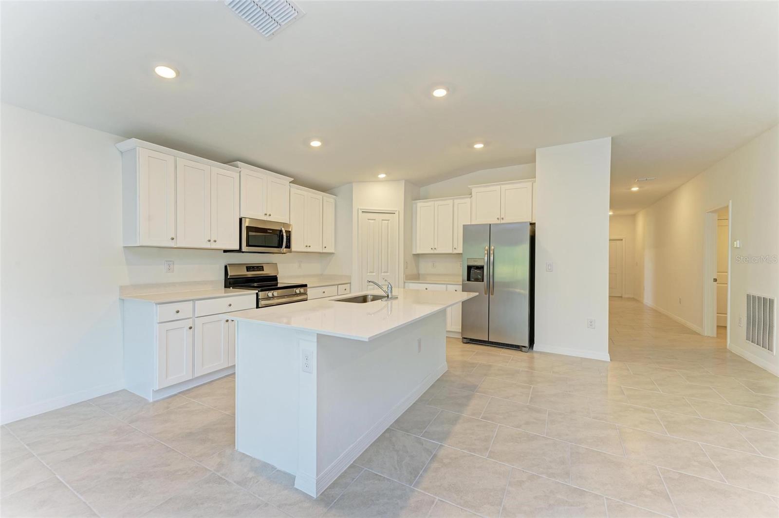 PORT CHARLOTTE SEC 020 - Residential Lease