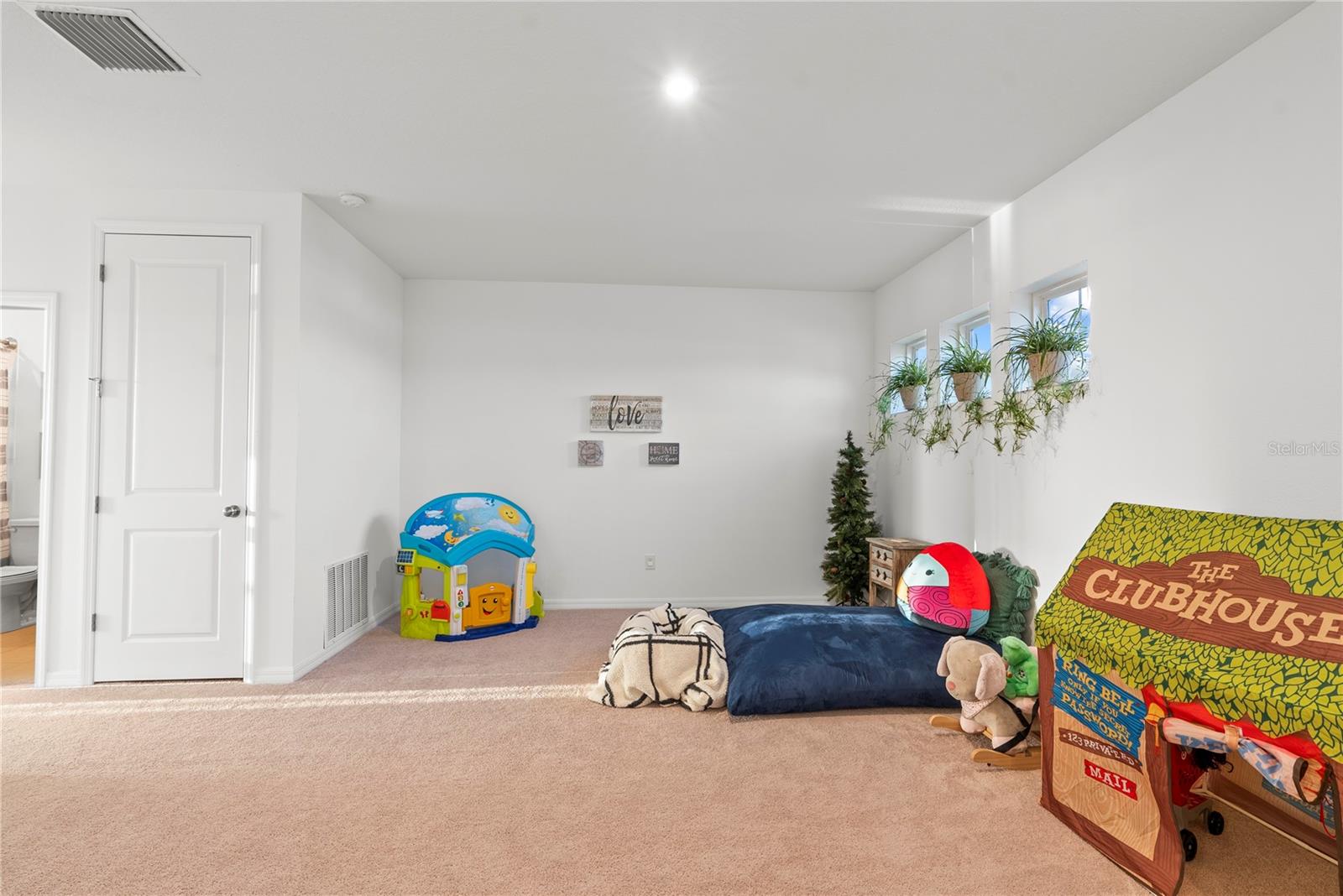 WATERGRASS PRCL E-2 - Residential