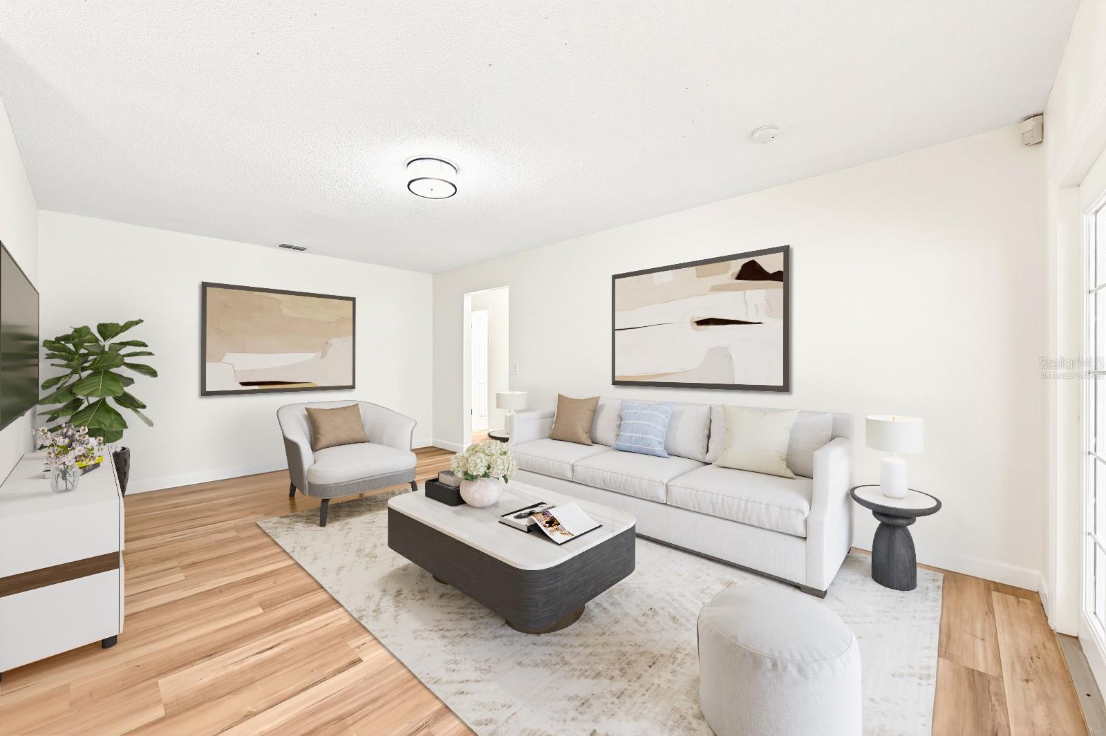 UNIVERSITY SHORES - Residential