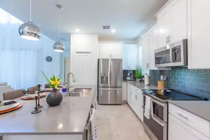 2924 PROTAGONIST STREET