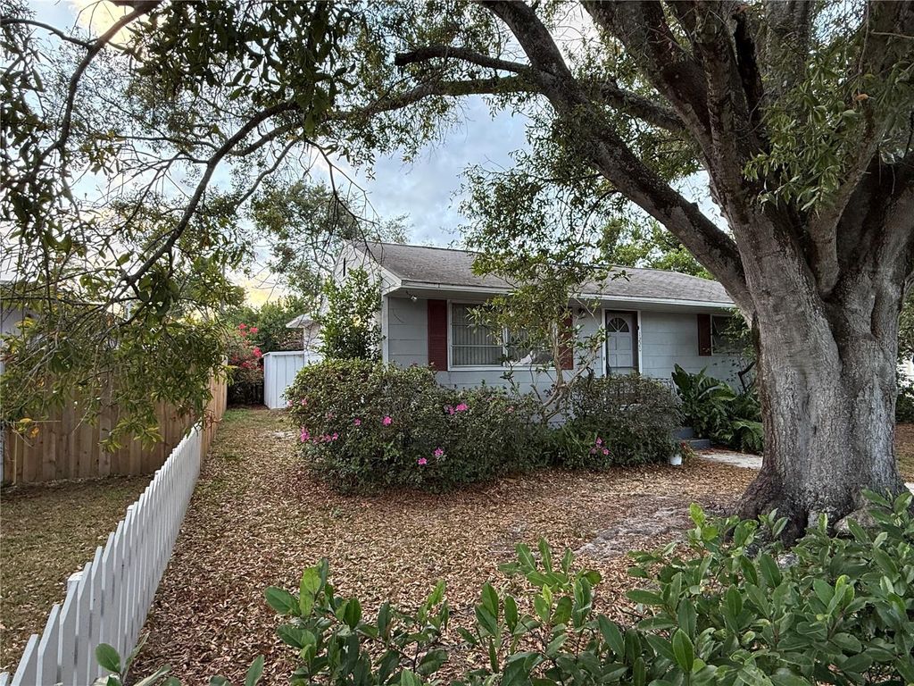 Photo of 1220 47th Street N, St Petersburg, FL 33713 (MLS # TB8464313)