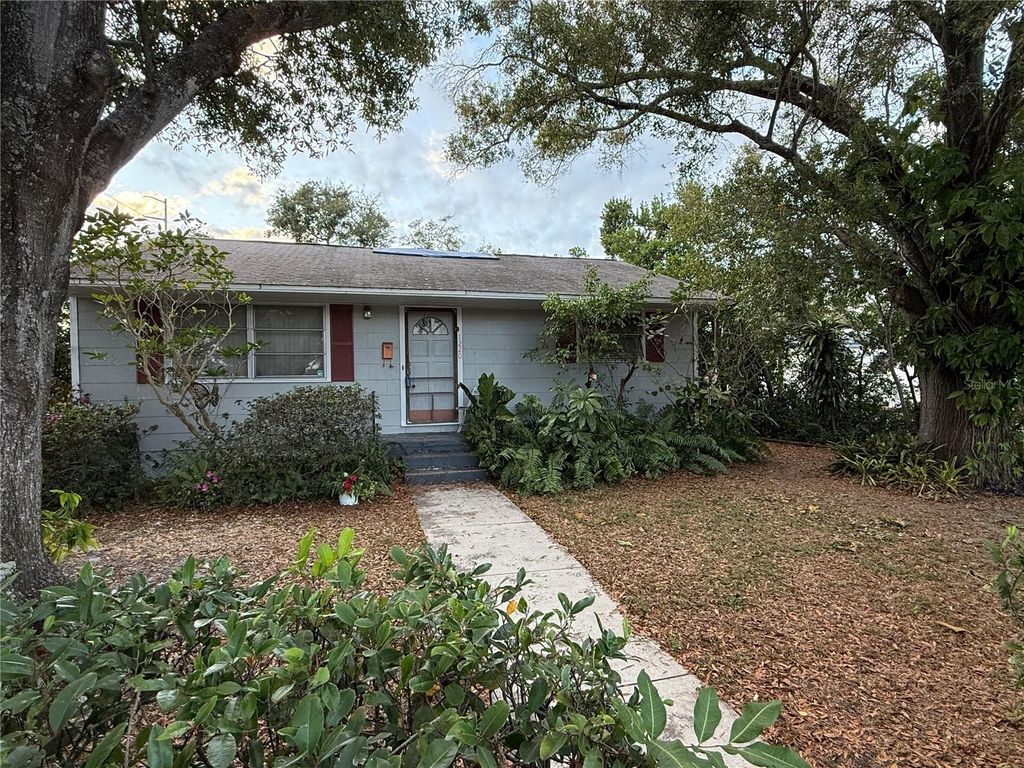 Photo of 1220 47th Street N, St Petersburg, FL 33713 (MLS # TB8464313)
