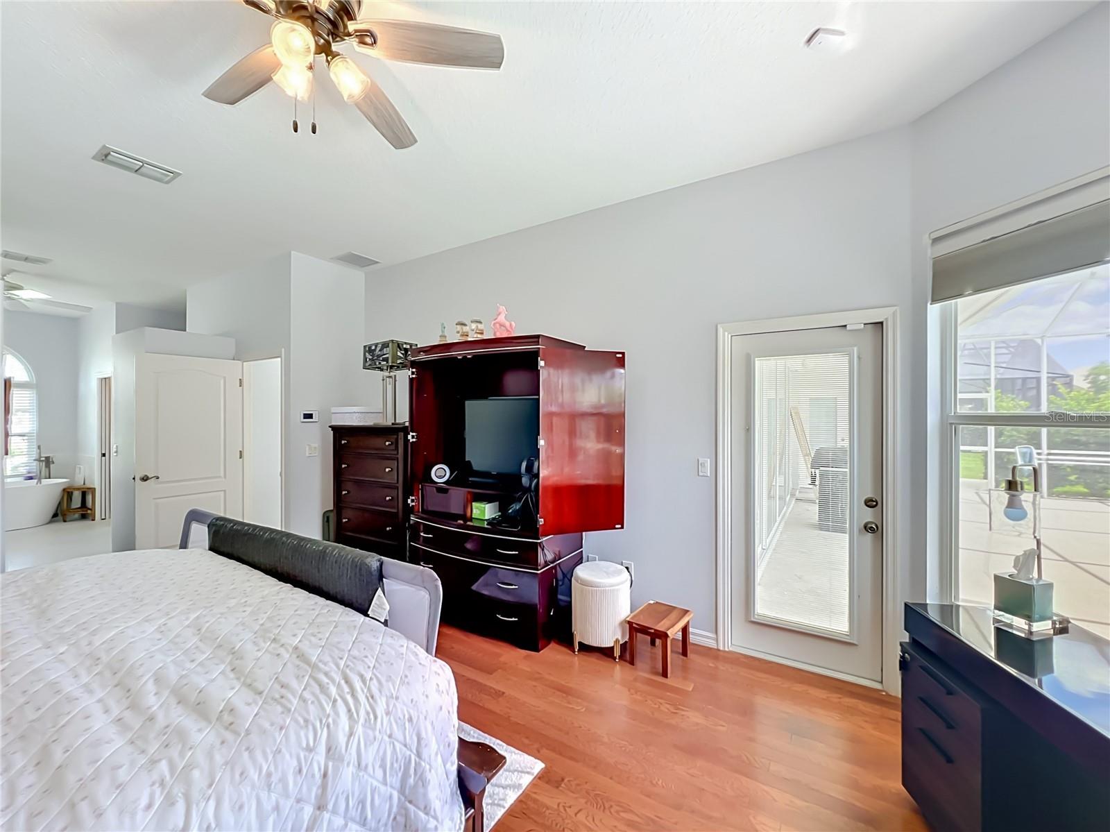 PLANTATION GROVE WEST - Residential