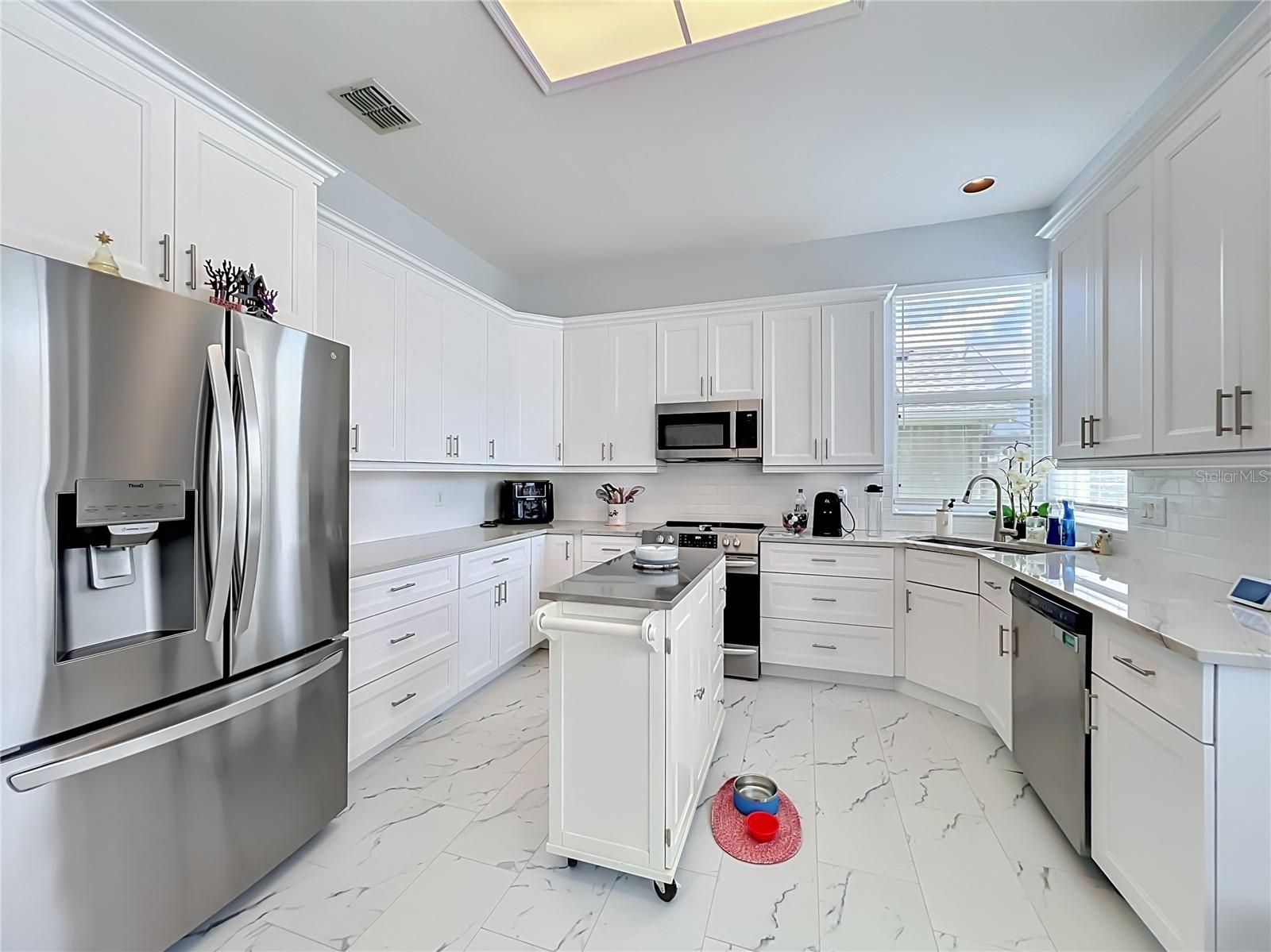 PLANTATION GROVE WEST - Residential