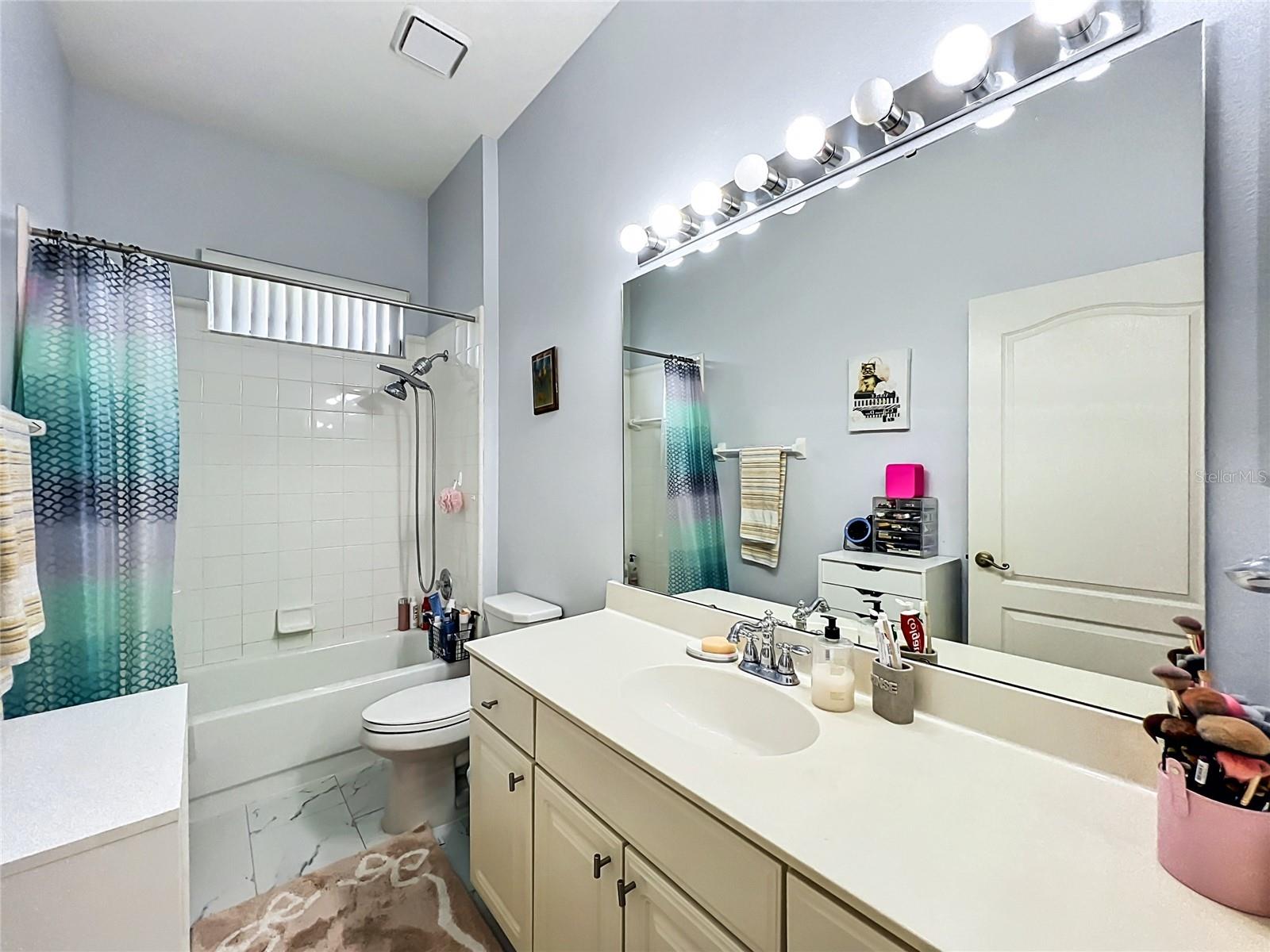PLANTATION GROVE WEST - Residential