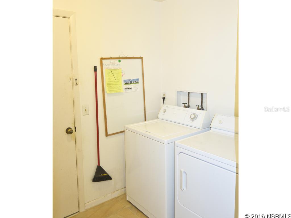 Detwilers N 650 Ft Lt 02 16 17 34 New Smyrna Beach - Residential