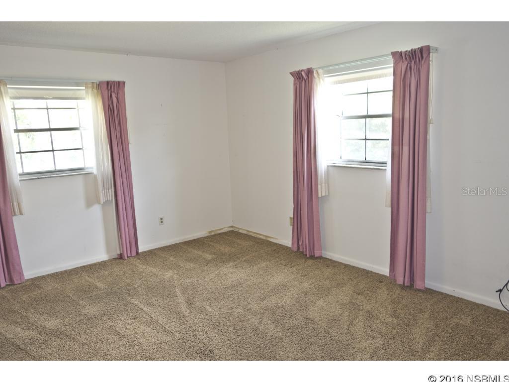 Detwilers N 650 Ft Lt 02 16 17 34 New Smyrna Beach - Residential