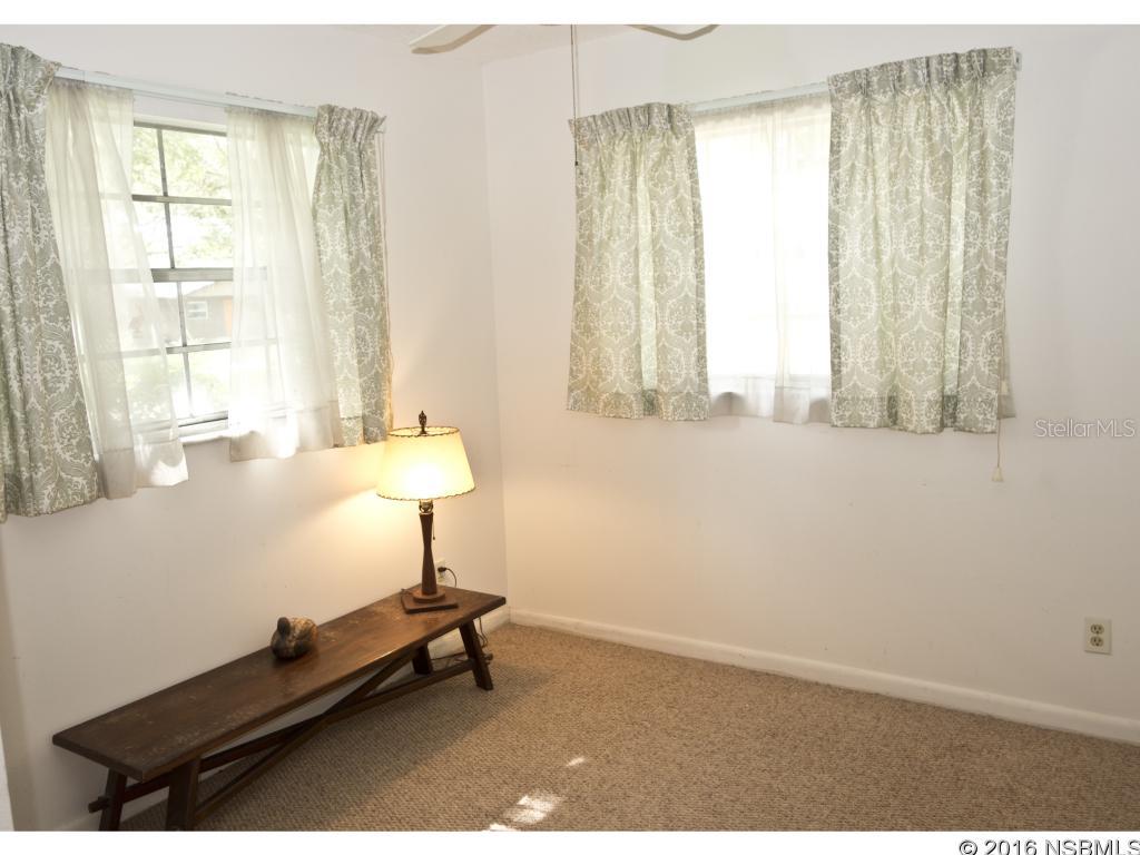 Detwilers N 650 Ft Lt 02 16 17 34 New Smyrna Beach - Residential