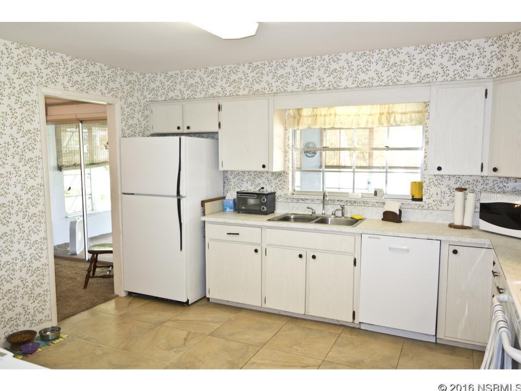 Detwilers N 650 Ft Lt 02 16 17 34 New Smyrna Beach - Residential