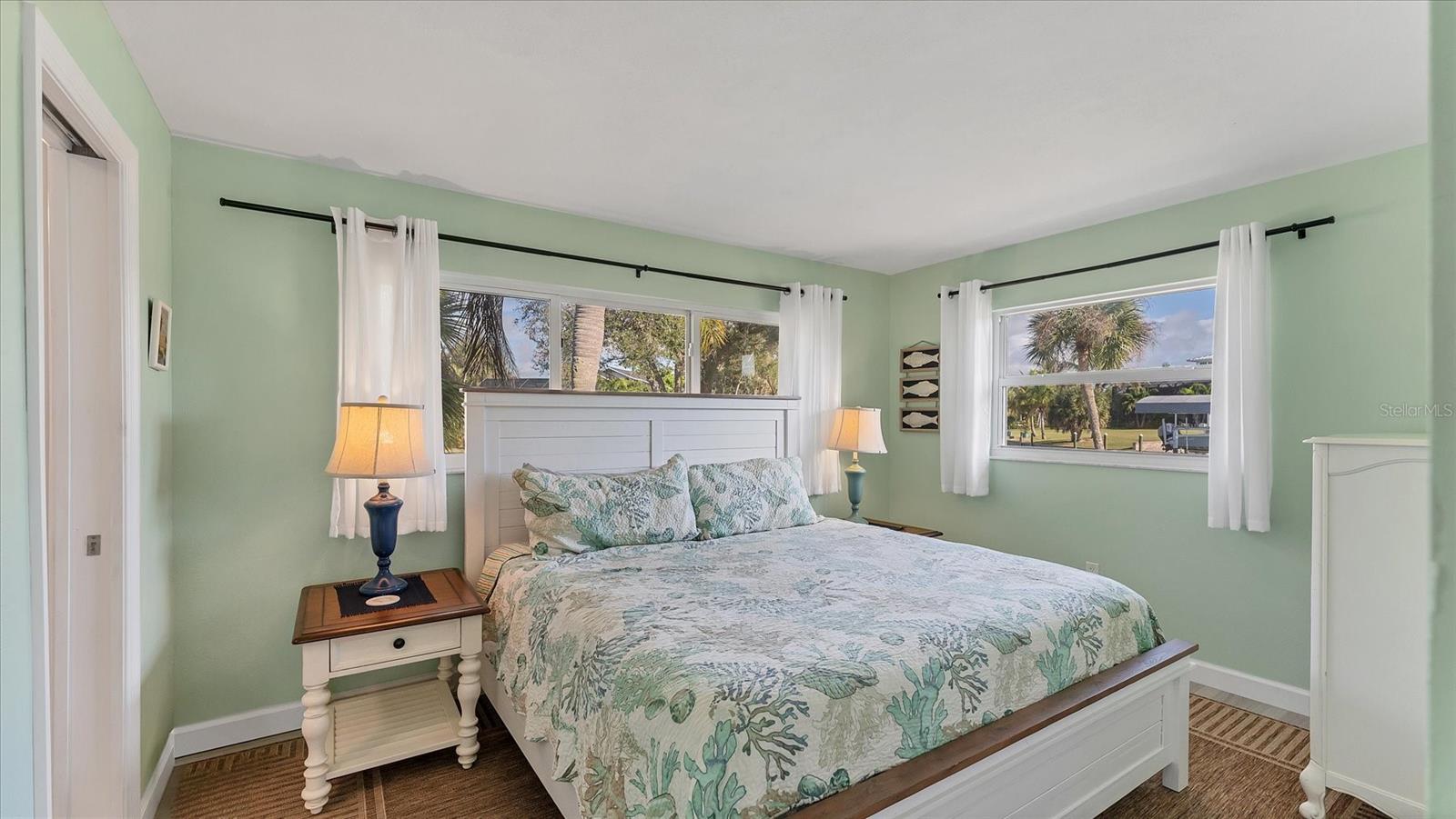 CAPE HAZE RE - Residential