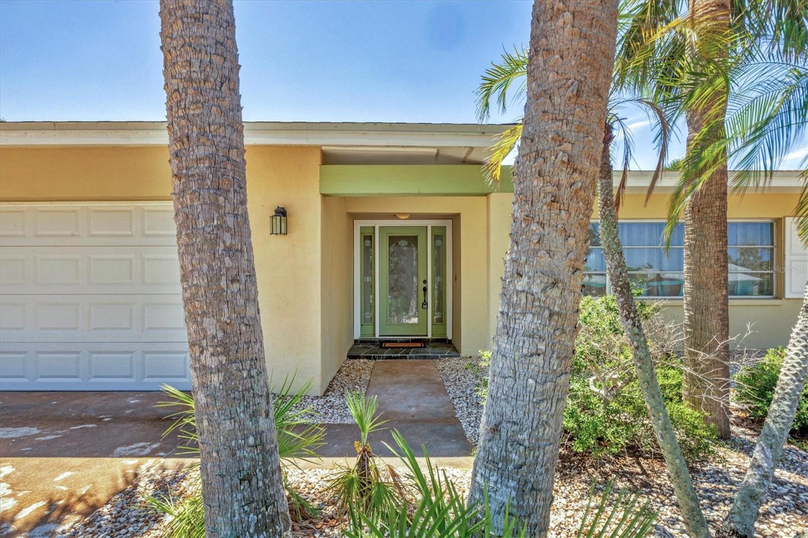 CAPE HAZE RE - Residential