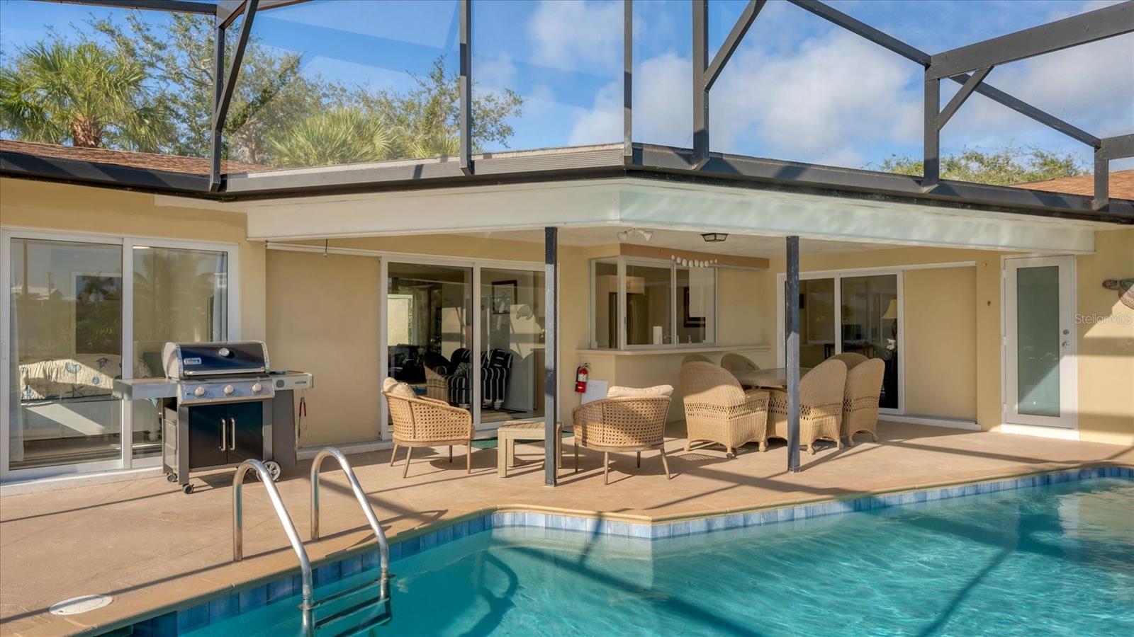 CAPE HAZE RE - Residential