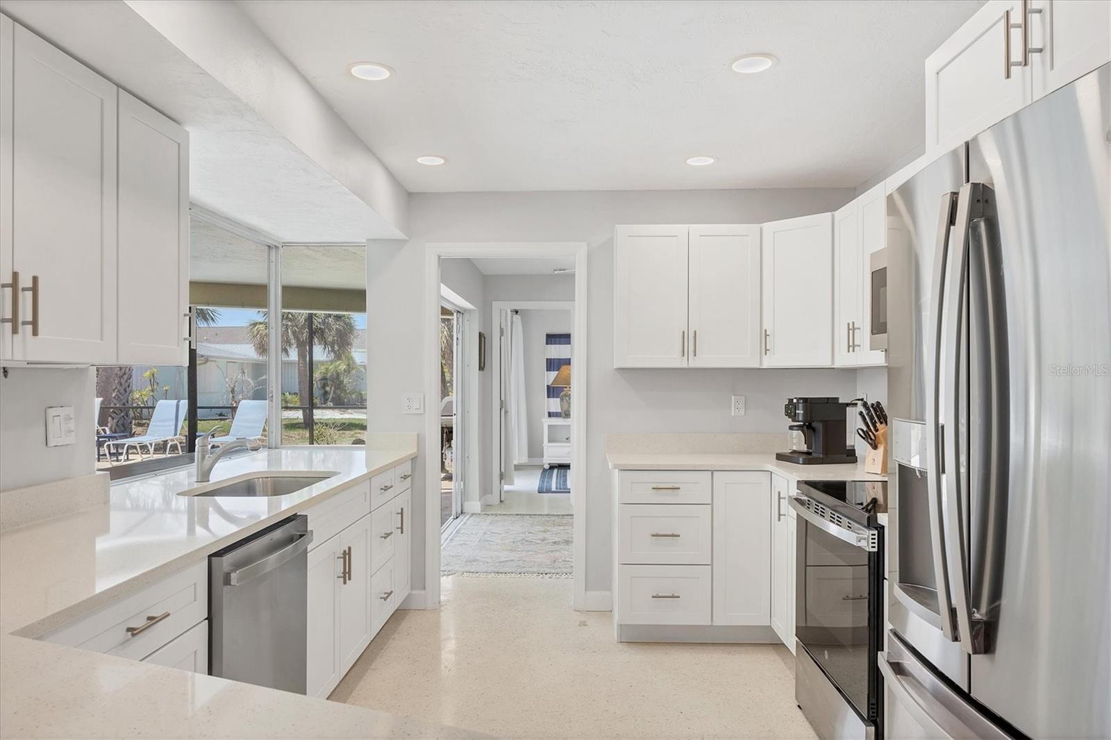 CAPE HAZE RE - Residential