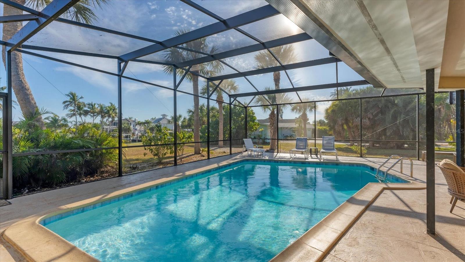 CAPE HAZE RE - Residential