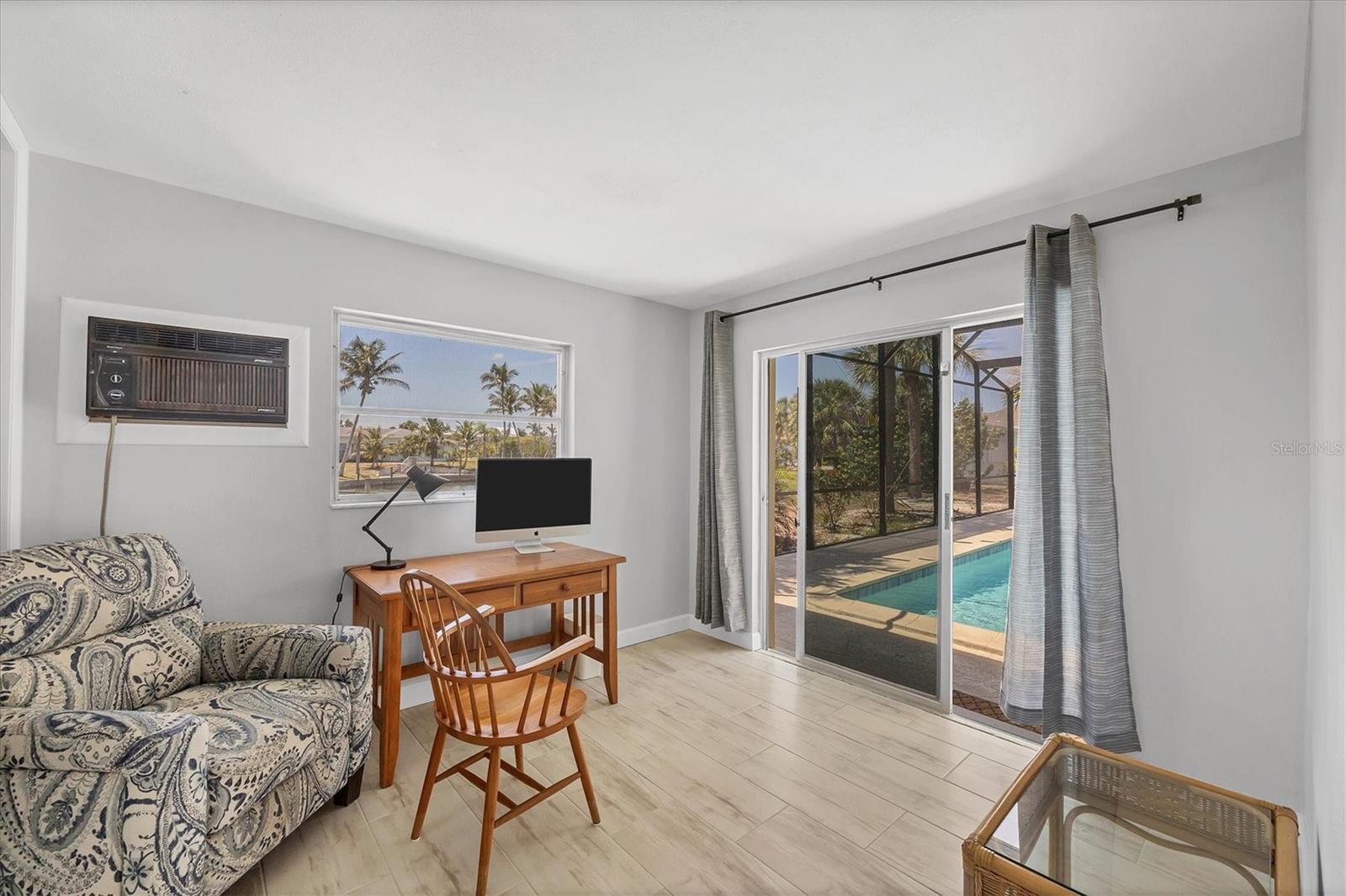 CAPE HAZE RE - Residential