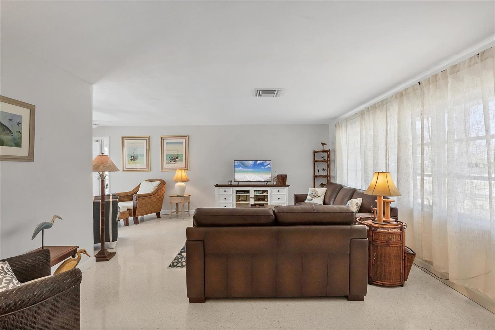 CAPE HAZE RE - Residential