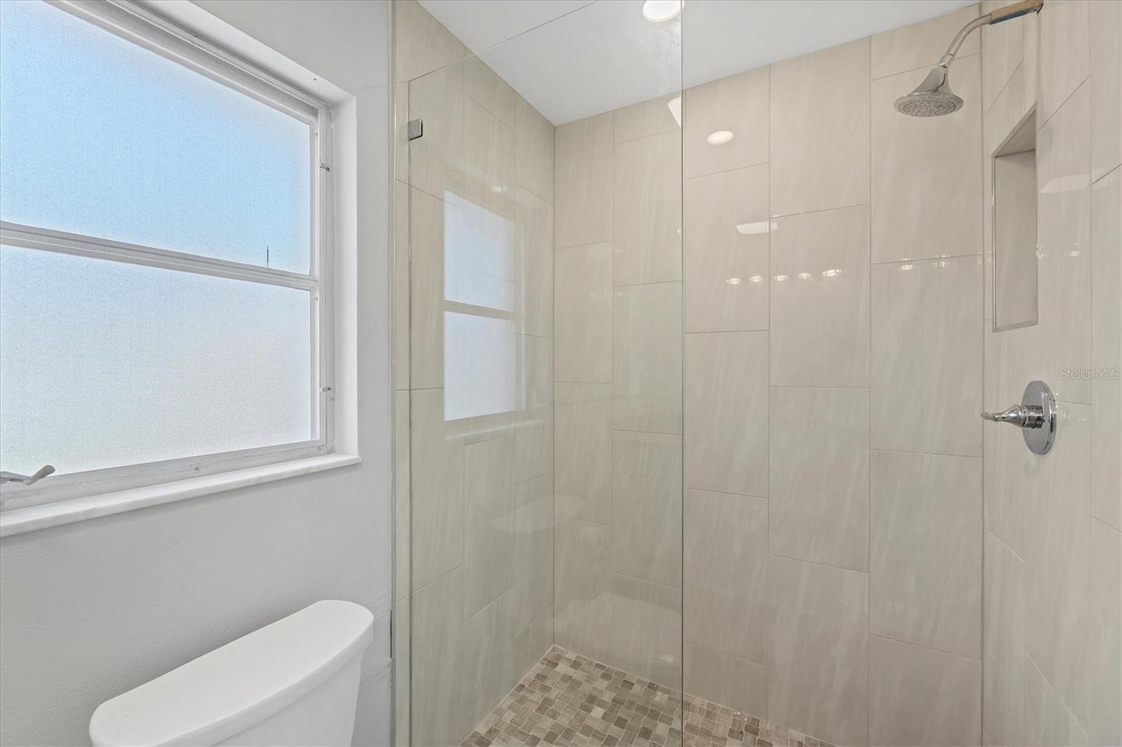 CAPE HAZE RE - Residential