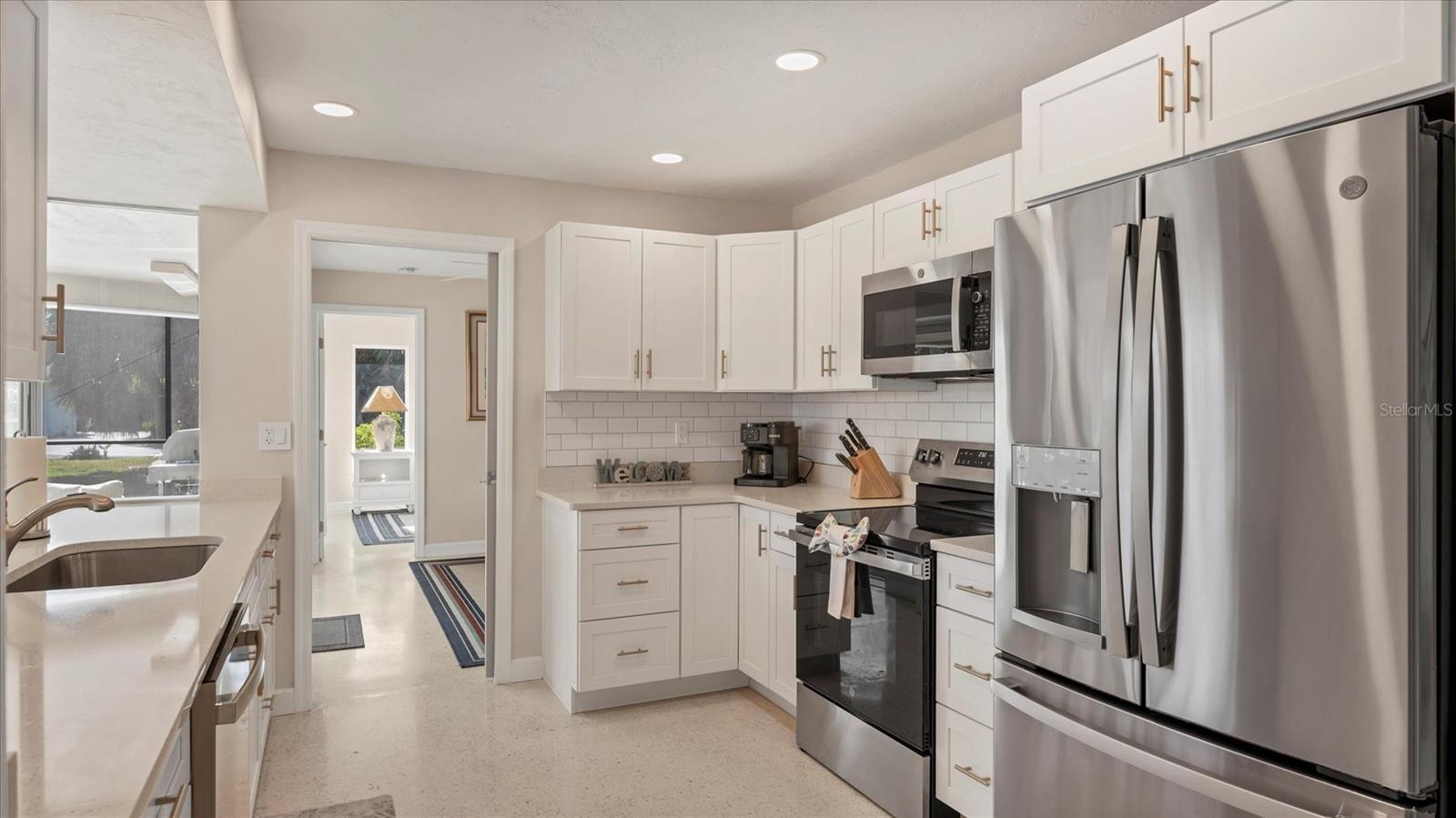 CAPE HAZE RE - Residential