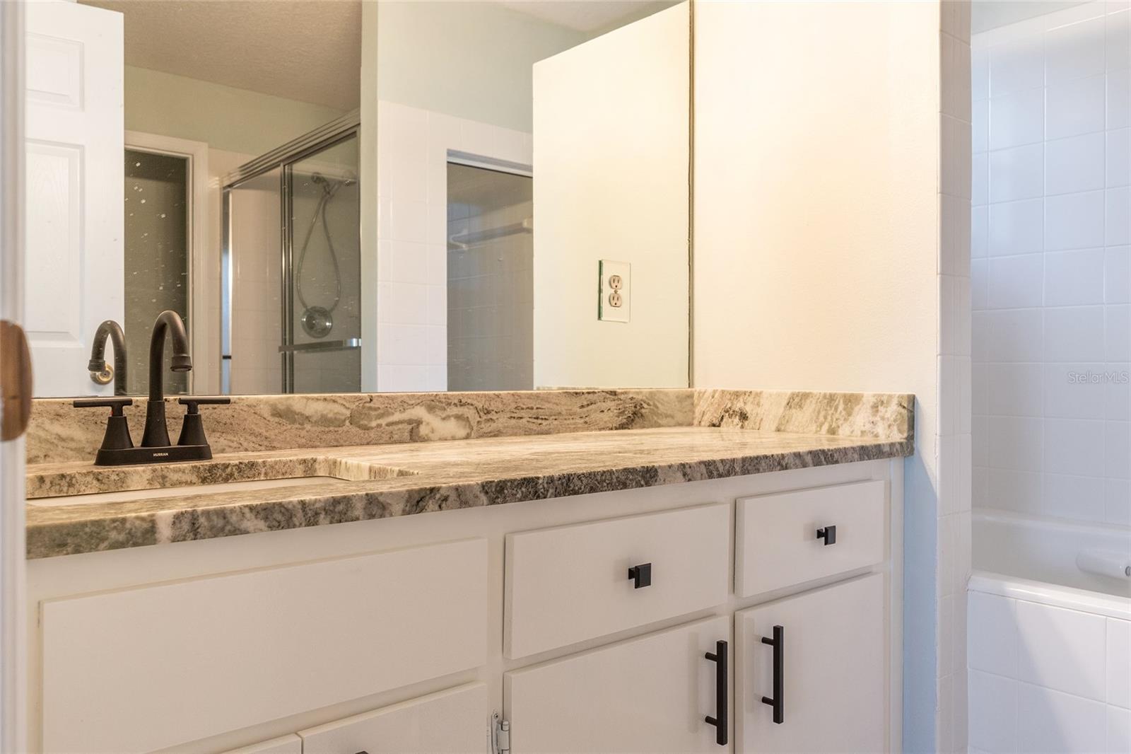 STONECREST - Residential