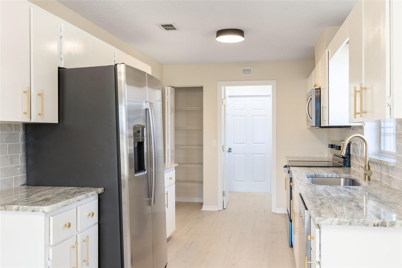 STONECREST - Residential