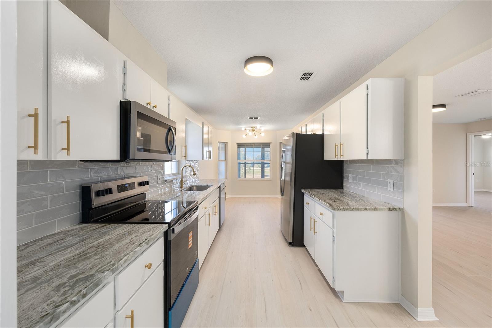 STONECREST - Residential