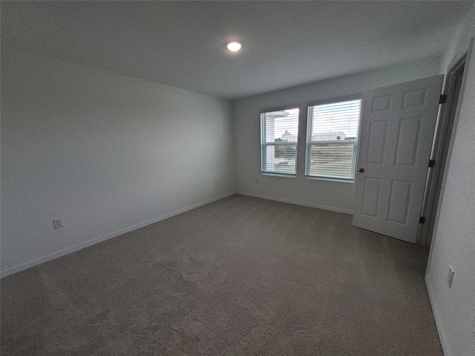 CONGDON TOWHOMES PH 1 & 2 - Residential Lease