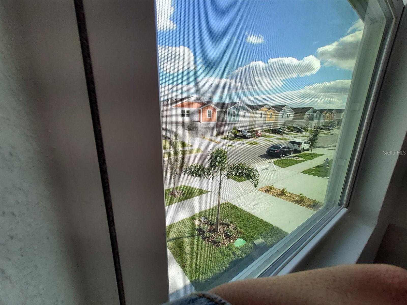 CONGDON TOWHOMES PH 1 & 2 - Residential Lease