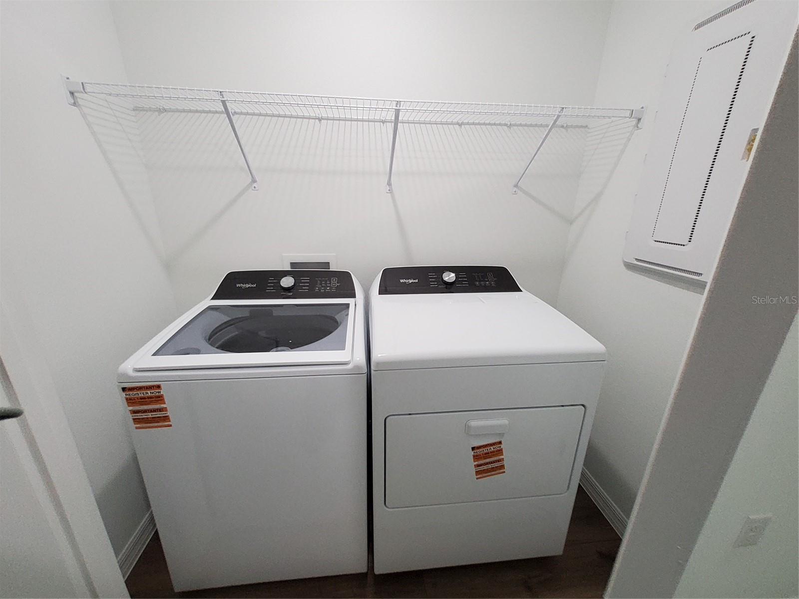 CONGDON TOWHOMES PH 1 & 2 - Residential Lease