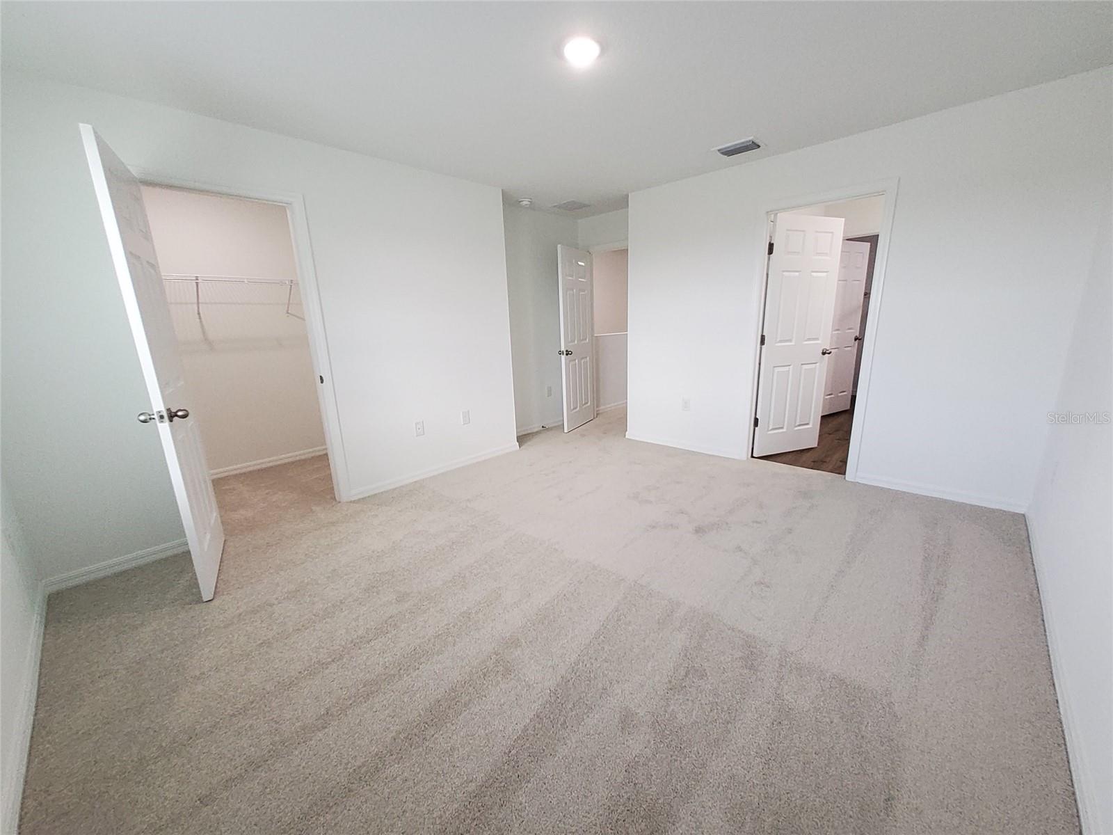 CONGDON TOWHOMES PH 1 & 2 - Residential Lease