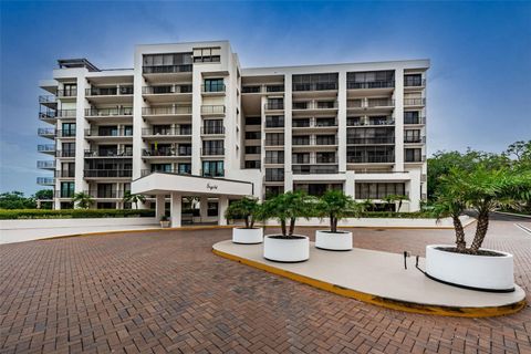 8 BELLEVIEW BOULEVARD 601 BELLEAIR FL 33756