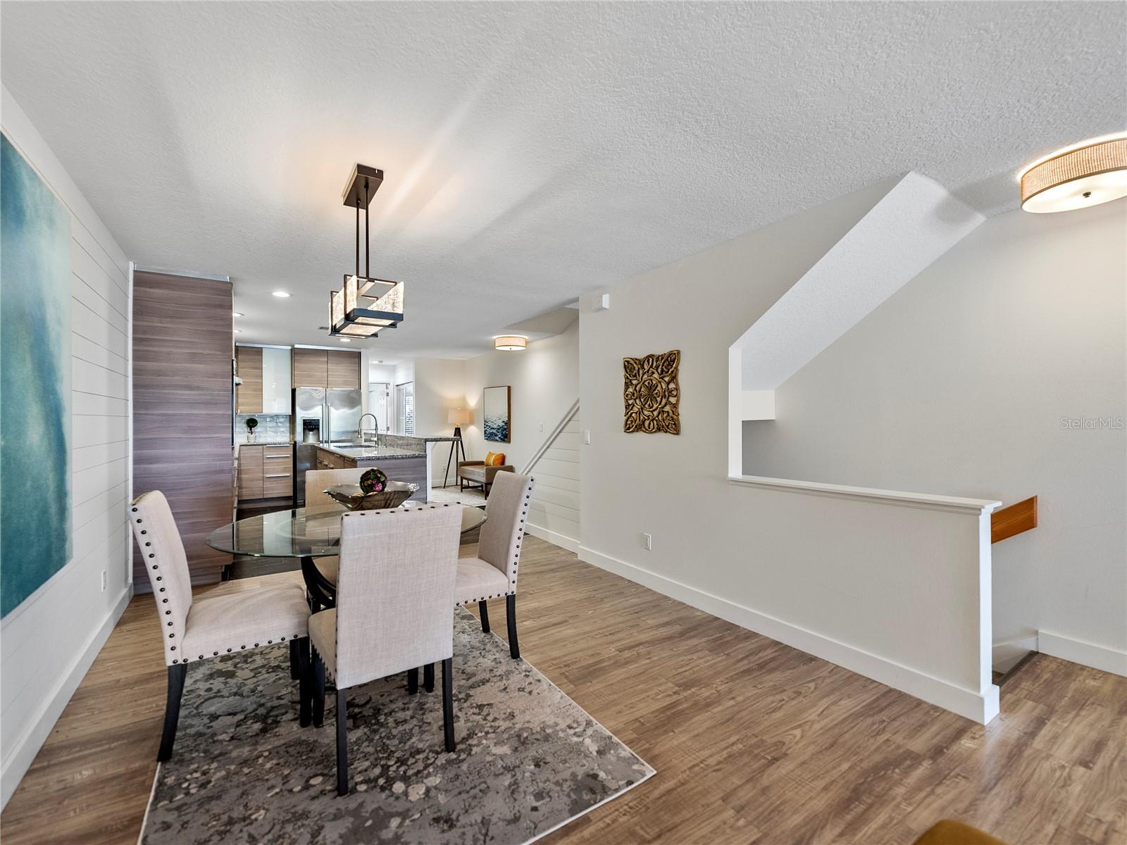 PALMS OF TIERRA - Residential