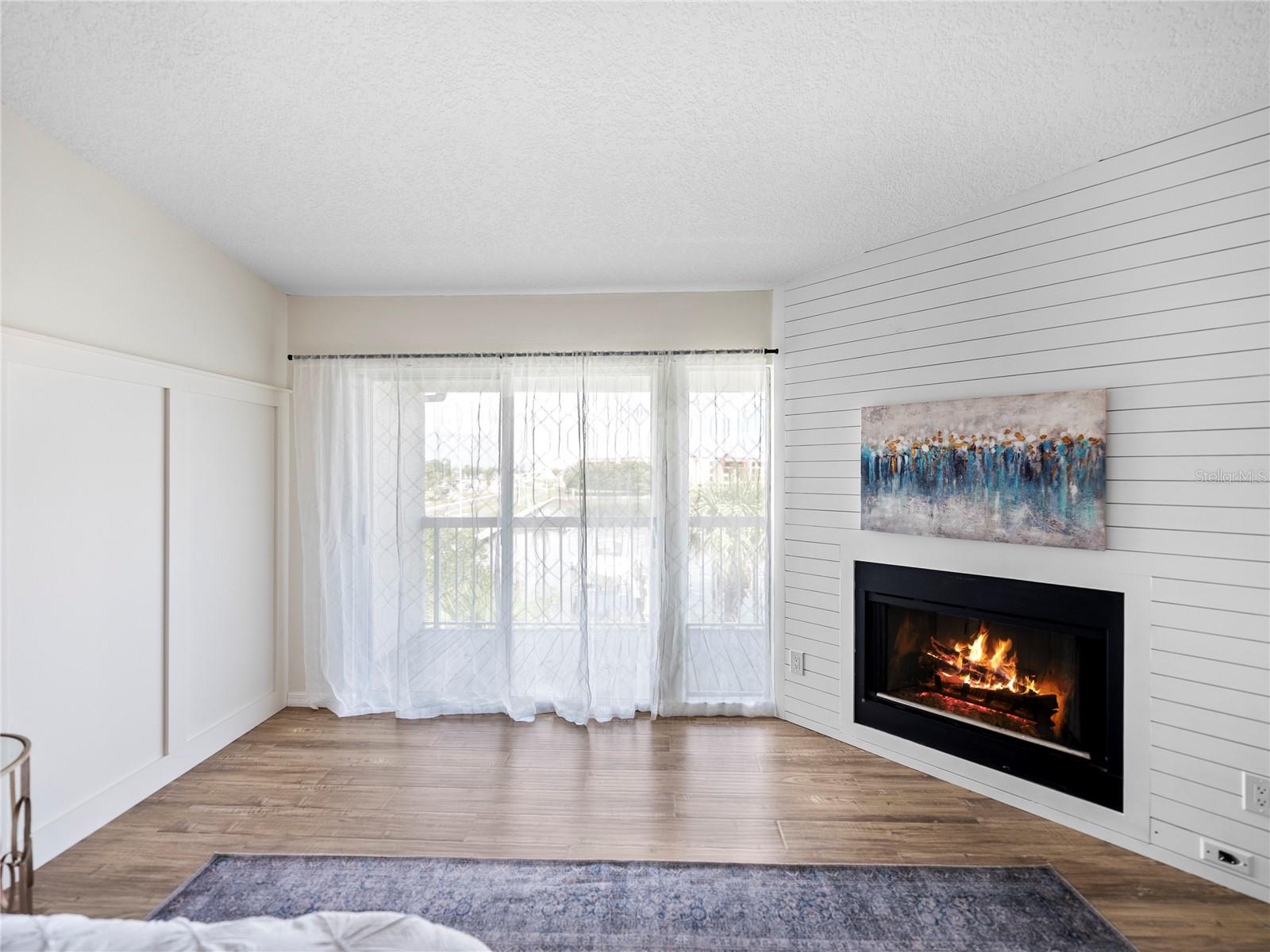 PALMS OF TIERRA - Residential