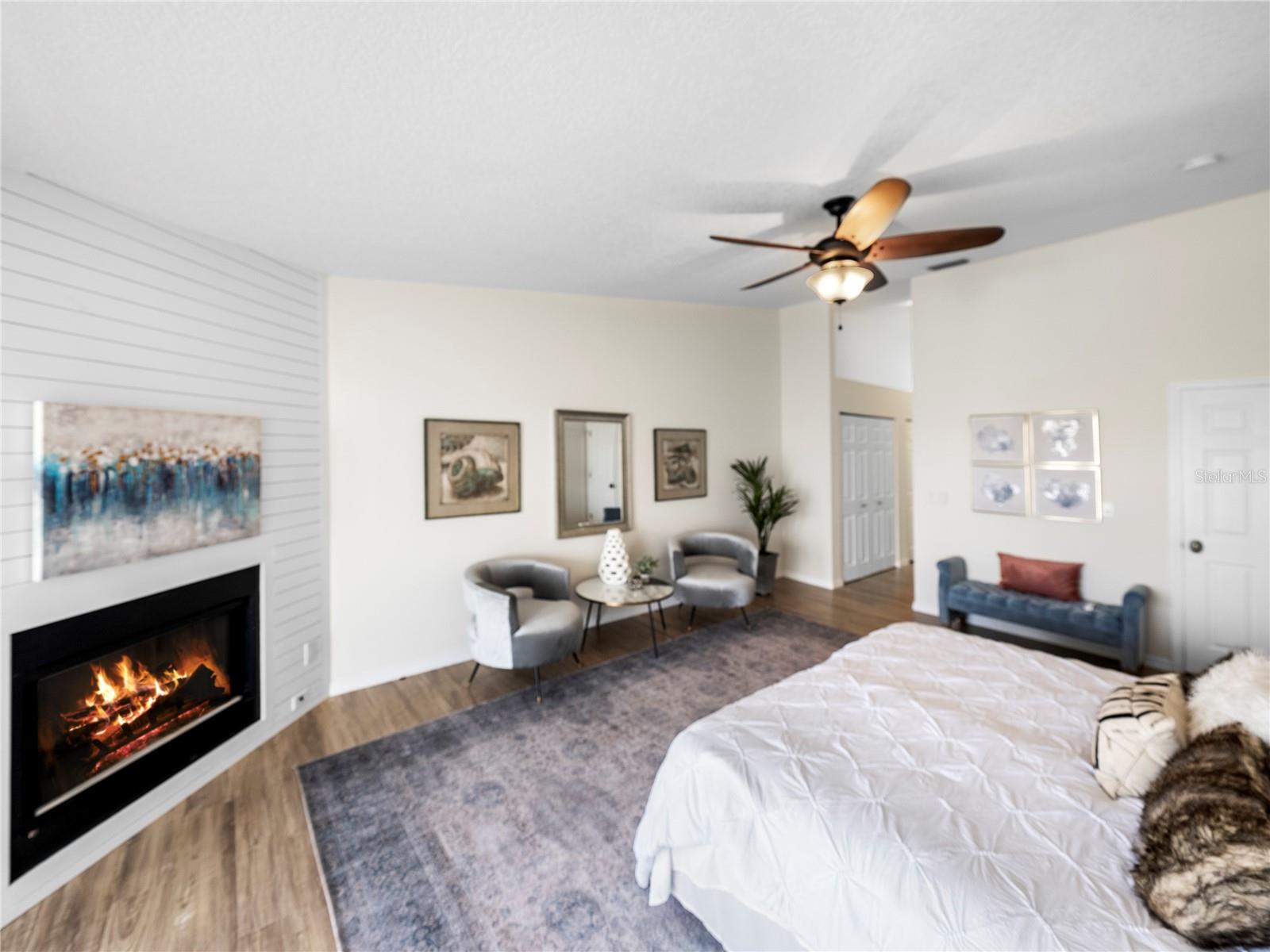 PALMS OF TIERRA - Residential